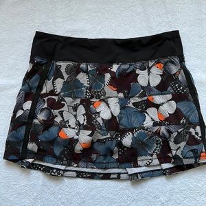 Lululemon Pace Rival Skirt II Biggie So Fly Butterfly Pizzaz Black Size 8 EUC